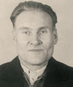 Siegfried Eikelmann (Jg. 1896): wurde als Hauptangeklagter im großen Velberter Verfahren 